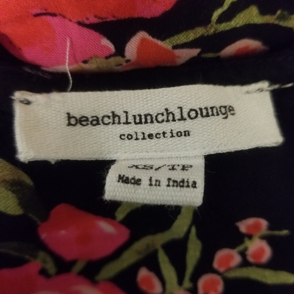 Beachlunchlounge Dress - Picture 2 of 3